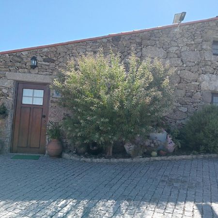 Eiras Do Dao Hotel Penalva do Castelo Exterior photo
